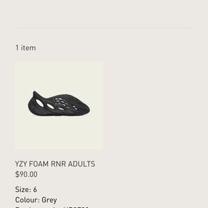 YZY Foam RNR Adults in Black